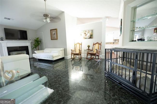 2074 Flint Hill Dr, House other with 4 bedrooms, 3 bathrooms and 2 parking in Lawrenceville GA | Image 6