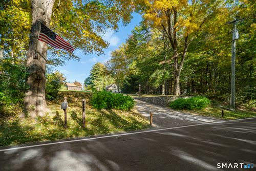 108 Norfolk Rd, Litchfield, CT, 06759-2515 | Card Image