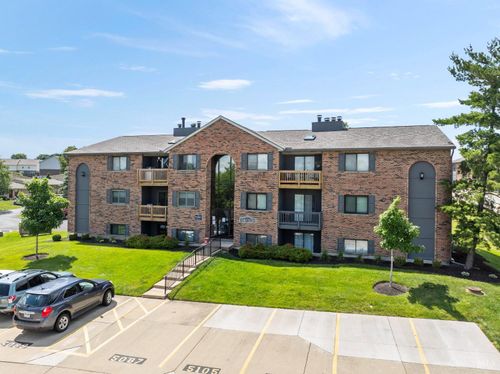 5087 Tri County View Dr, West Chester, OH, 45011-9360 | Card Image