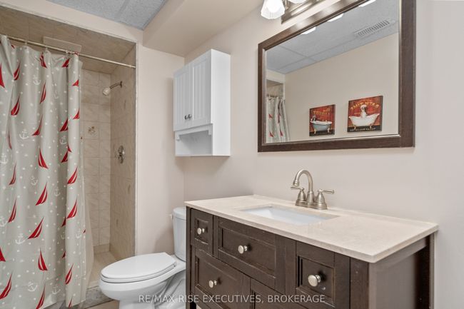 32 Abbey Dawn Dr, House other with 3 bedrooms, 3 bathrooms and 4 parking in Bath ON | Image 34