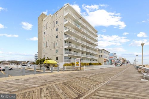 unit-101-401 Atlantic Ave, OCEAN CITY, MD, 21842-8933 | Card Image