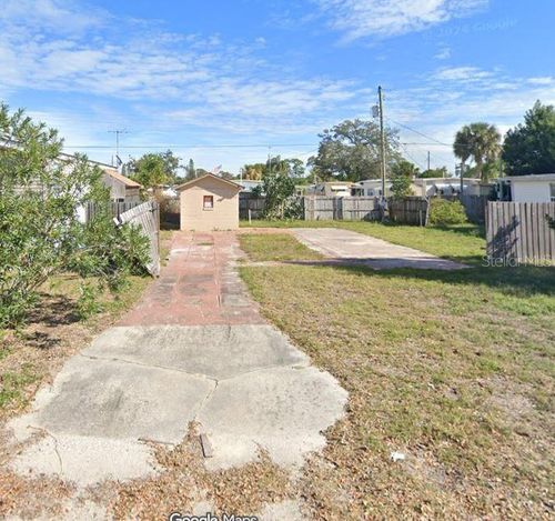 2118 Hoyle Dr, HOLIDAY, FL, 34691-4211 | Card Image