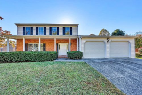 4477 Bonsack Rd, Roanoke, VA, 24012-7009 | Card Image