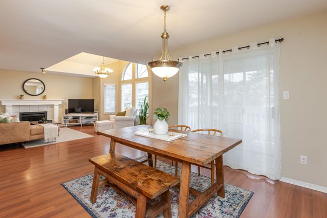 1350 Sutherland Ave, House other with 5 bedrooms, 3 bathrooms and 4 parking in Port Coquitlam BC | Image 9