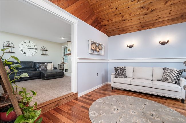 1157 Woodhill Dr, House other with 4 bedrooms, 3 bathrooms and 2 parking in Gibsonia PA | Image 18