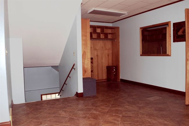 Entry way. | Image 7