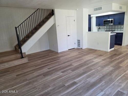 712 E Eugie Ave, Phoenix, AZ, 85022-4836 | Card Image