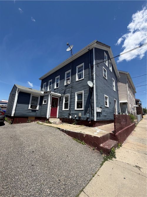373 Cowden St, Central Falls, RI, 02863-2145 | Card Image