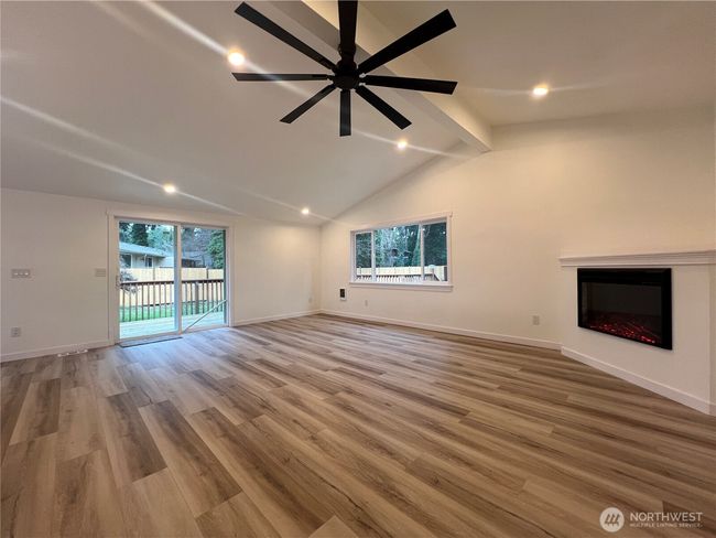 3711 Grandview Dr W, House other with 3 bedrooms, 3 bathrooms and 2 parking in University Place WA | Image 18