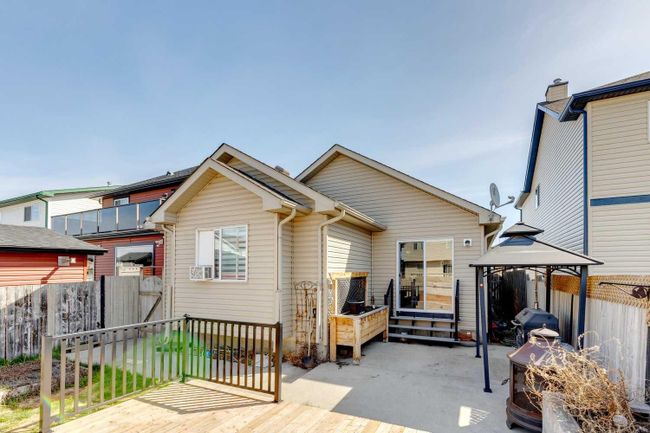 25 Martha's Green Ne, House detached with 4 bedrooms, 2 bathrooms and 4 parking in Calgary AB | Image 37