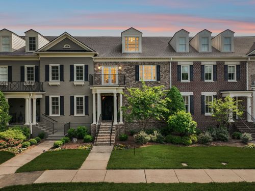 9511 Coronet Ln, Brentwood, TN, 37027-8377 | Card Image