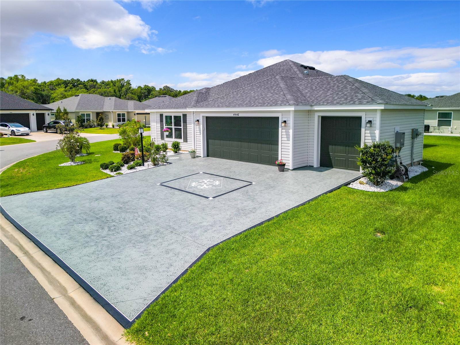 Whittington Cir, The Villages, FL 32163