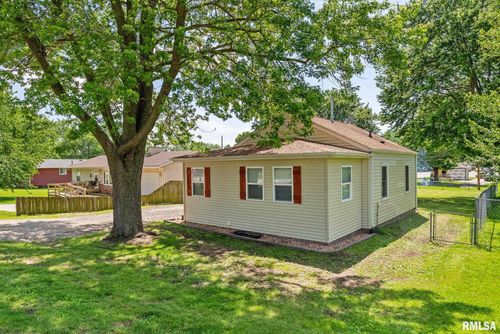 115 4th St, Colona, IL, 61241-9723 | Card Image
