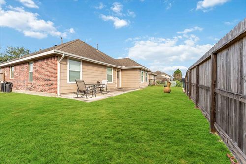 4700 Lake Line Ct, Alvin, TX, 77511-5151 | Card Image