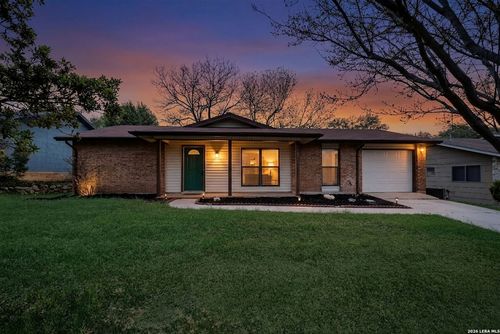 10911 Putman Farm St, San Antonio, TX, 78230-1729 | Card Image