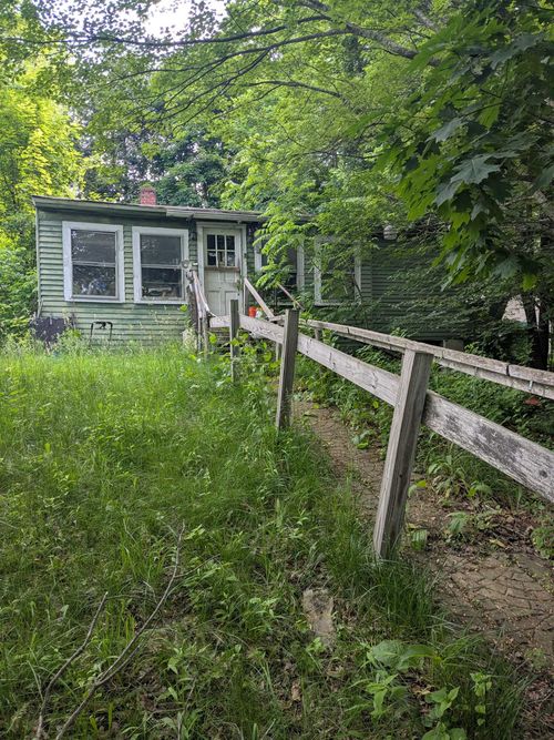 48 Prospect Street, Rochester, NH, 03867 | Card Image