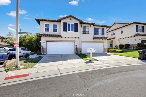 2000 San Antonio Dr, Corona, CA, 92882-6433 | Card Image