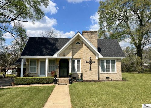 504 W Main St, Oak Grove, LA, 71263-8633 | Card Image