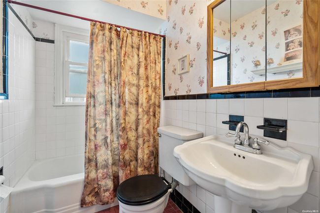 14 Croydon Dr, House other with 4 bedrooms, 2 bathrooms and null parking in Bellmore NY | Image 22
