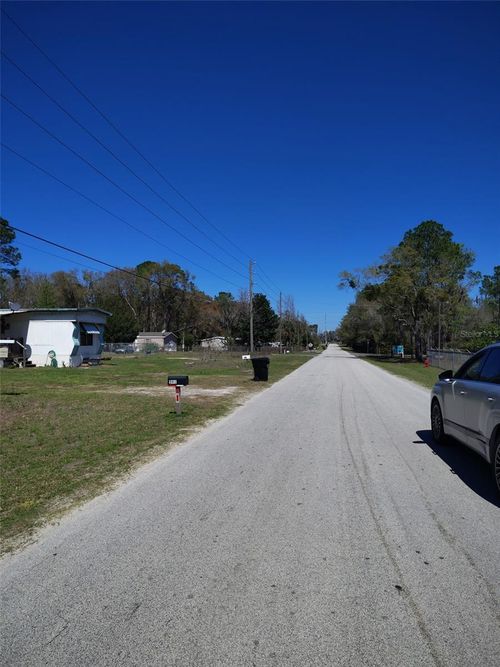 587 Marshburn Dr, BRONSON, FL, 32621-6227 | Card Image