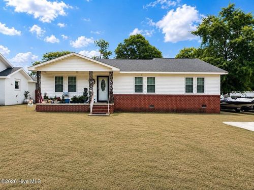 803 Rice St, Hamlet, NC, 28345-3237 | Card Image