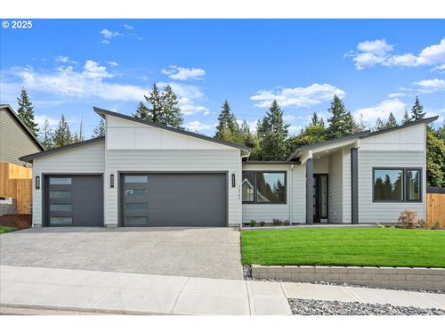 16705 Ne 38th Ave, Vancouver, WA, 98686-2740 | Card Image