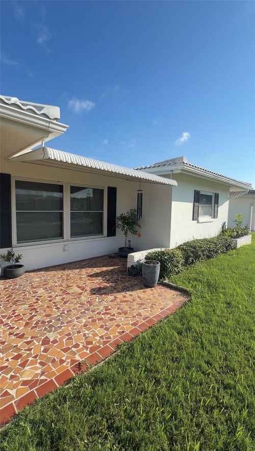 4-3565 100th Ter N, PINELLAS PARK, FL, 33782-4123 | Card Image