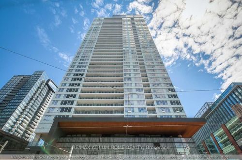 3206-19 Bathurst St, Toronto, ON, M5V0N2 | Card Image
