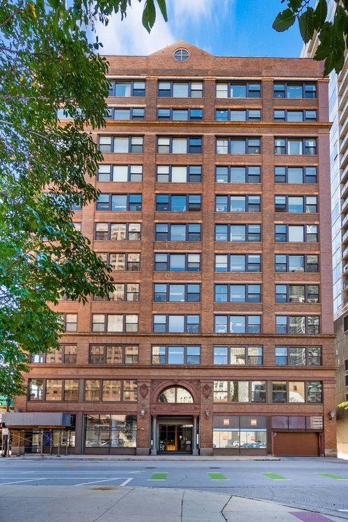 1206-161 W Harrison St, Chicago, IL, 60605-1083 | Card Image