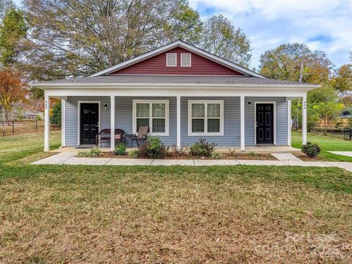 664 Reeves Ct, Charlotte, NC, 28208-2103 | Card Image