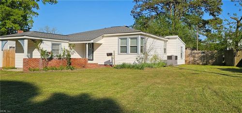 8248 Simons Drive, Norfolk, VA, 23505 | Card Image