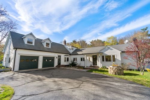 266 Willow St, Mansfield, MA, 02048-2718 | Card Image
