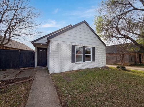 308 Teakwood Ln, Lewisville, TX, 75067-6566 | Card Image