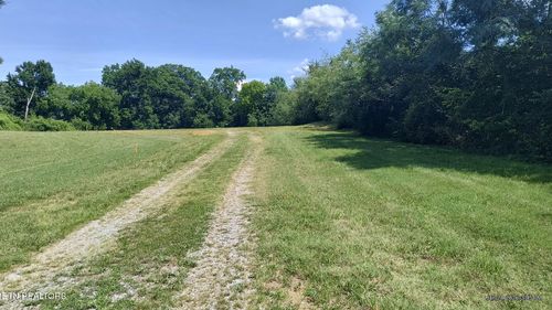 2104 Morganton Rd, Maryville, TN, 37801 | Card Image