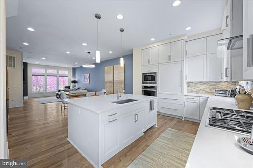 406 Barlow Pl, BETHESDA, MD, 20814-2160 | Card Image