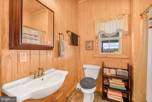 8371 Langhorne Rd, Home with 3 bedrooms, 3 bathrooms and null parking in Scottsville VA | Image 43
