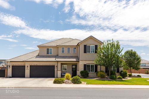 2252 Fieldstone Cir, St George, UT, 84790-4234 | Card Image