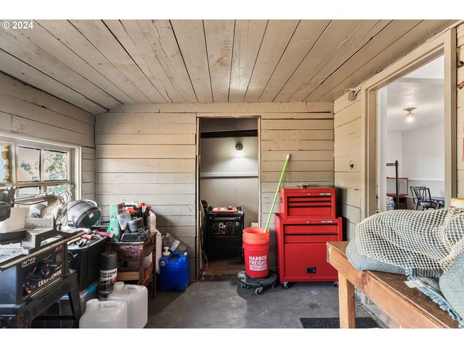 38365 Dexter Rd, House other with 4 bedrooms, 2 bathrooms and null parking in Dexter OR | Image 14