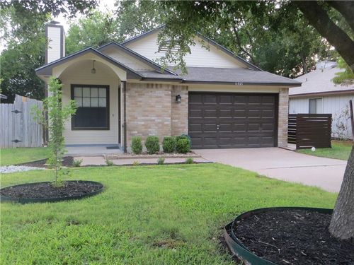 11921 Tobler Trl, Austin, TX, 78753-6852 | Card Image