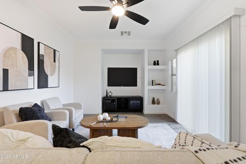 4690 E Laurel Ave, Gilbert, AZ, 85234-7852 | Card Image