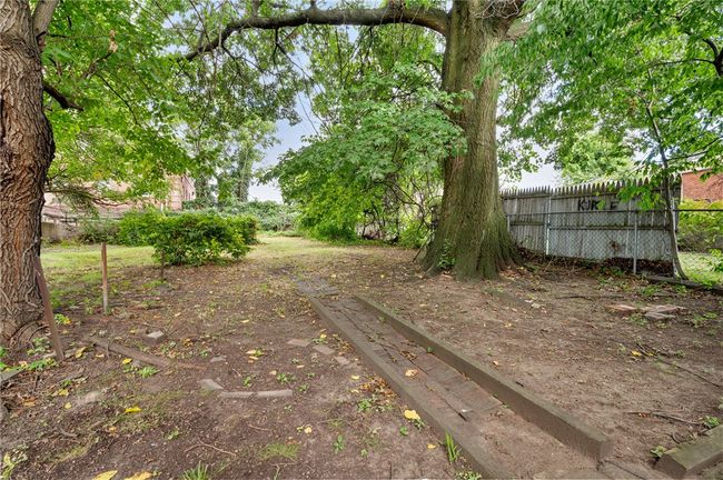 3336 Ward St, House other with 4 bedrooms, 2 bathrooms and null parking in Oakland PA | Image 23