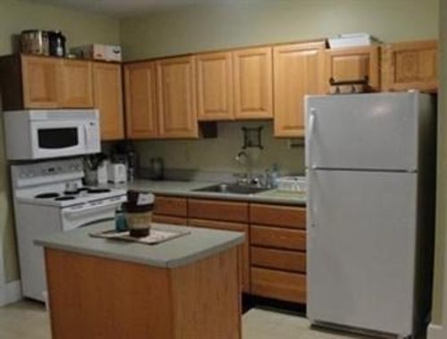 apt-3-143 S Main St, Athol, MA, 01331-2135 | Card Image