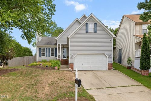 8016 Criswell Cres, Raleigh, NC, 27615-8089 | Card Image