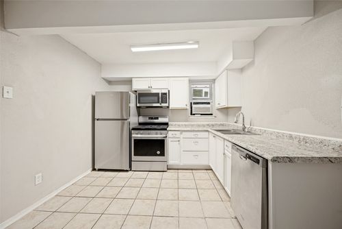 204-1001 W Elm Street, Denison, TX, 75020 | Card Image