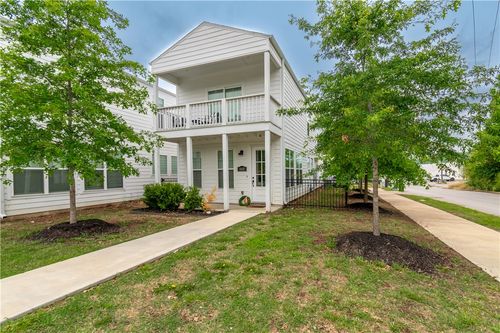 1005 S Hollywood Ave, Fayetteville, AR, 72701-6247 | Card Image