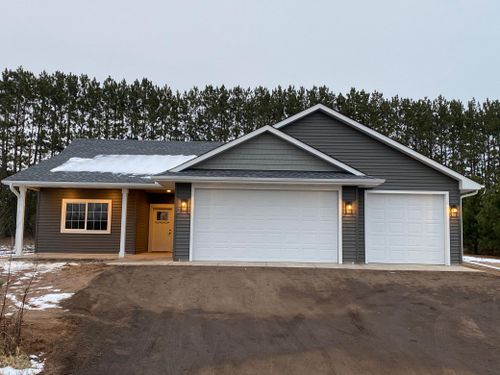 1375 Carriage Hill Dr, Hinckley, MN, 55037-7500 | Card Image