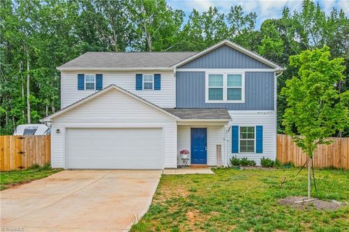 151 Paxton Drive, Lexington, NC, 27292 | Card Image