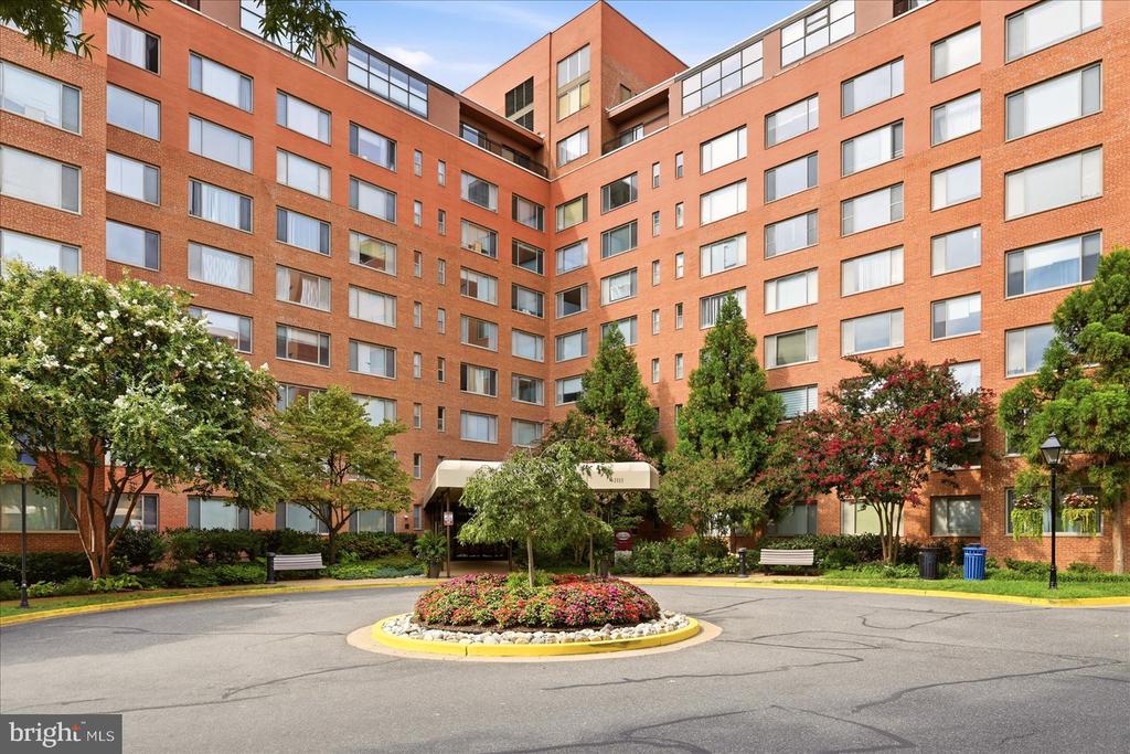 Residential in ARLINGTON 2