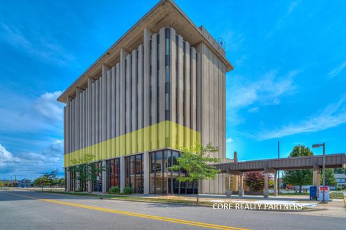 304-221 W Webster Ave, Muskegon, MI, 49440-1294 | Card Image