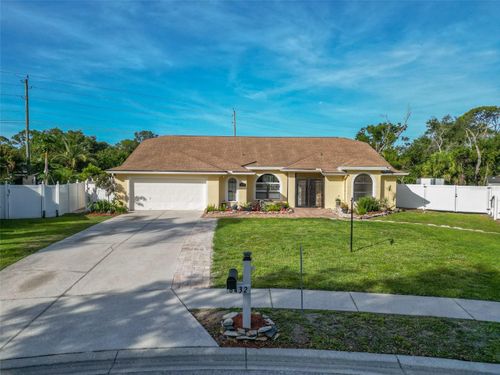 8432 Palm Lakes Ct, Sarasota, FL, 34243-2956 | Card Image